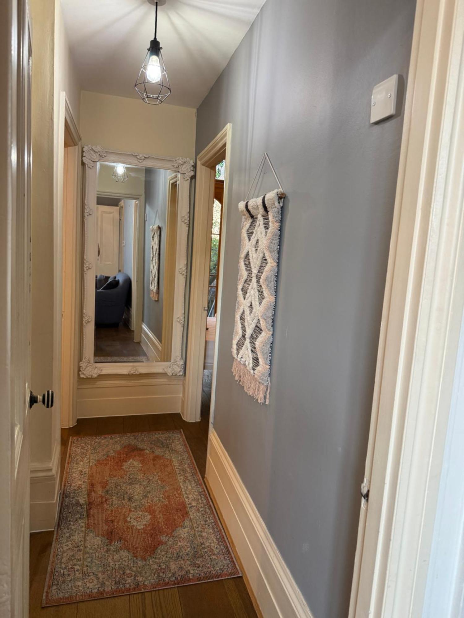 Amanah - 2 Bed Iconic Abbey Road Zone 2